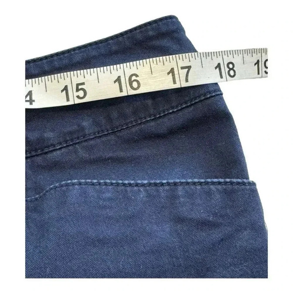 New York & Company Women’s Size 12 Blue Flat Front Stretch Cropped Pants - Picture 3 of 5